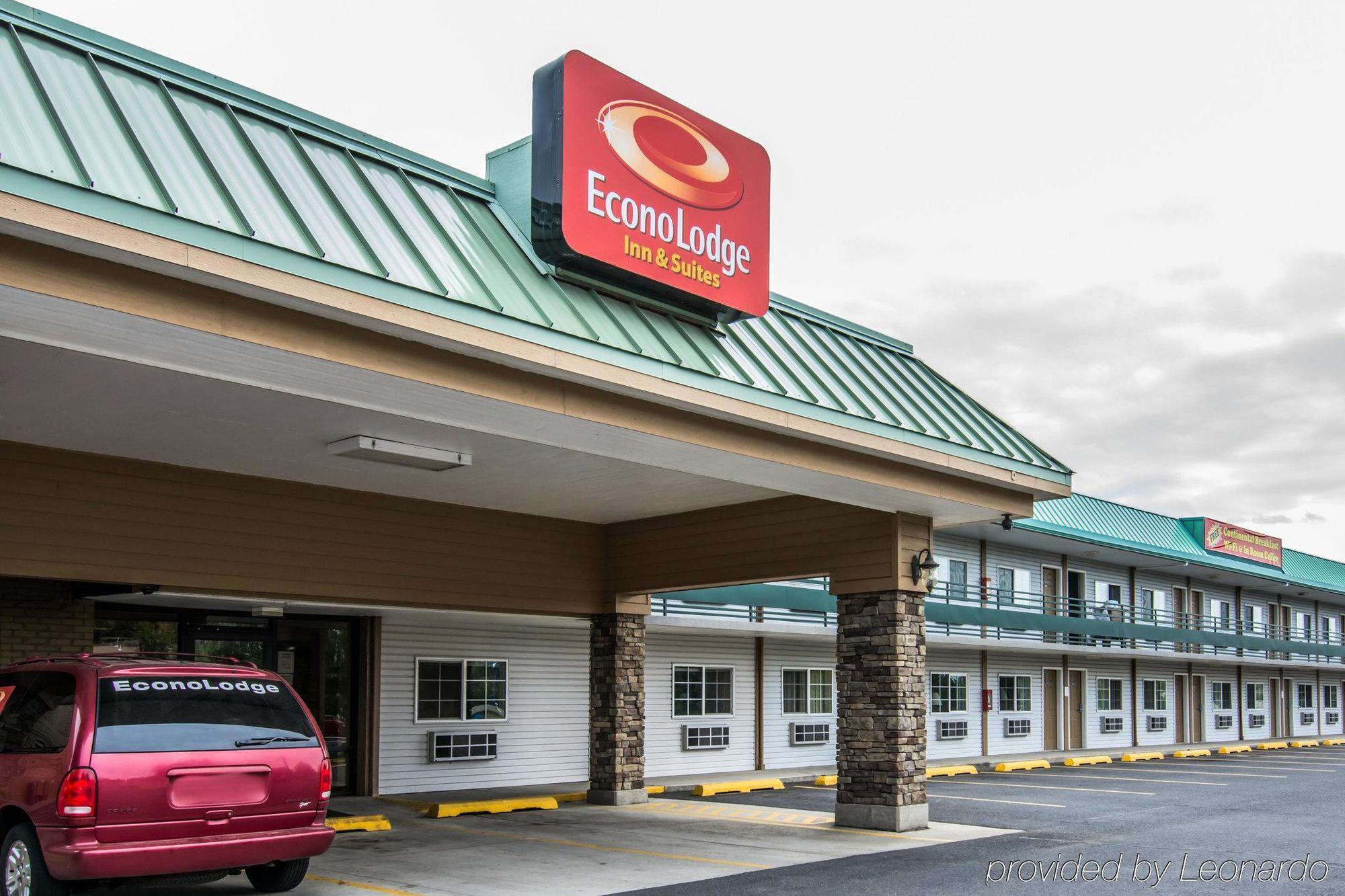 Econo Lodge & Suites Spokane Bagian luar foto